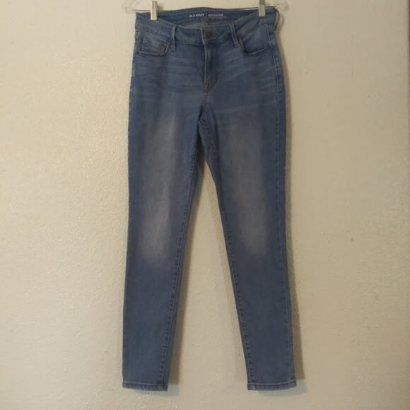 Old Navy women's size 6 Rockstar mid rise/taille Mi-Basse light wash jeans - Picture 1 of 13